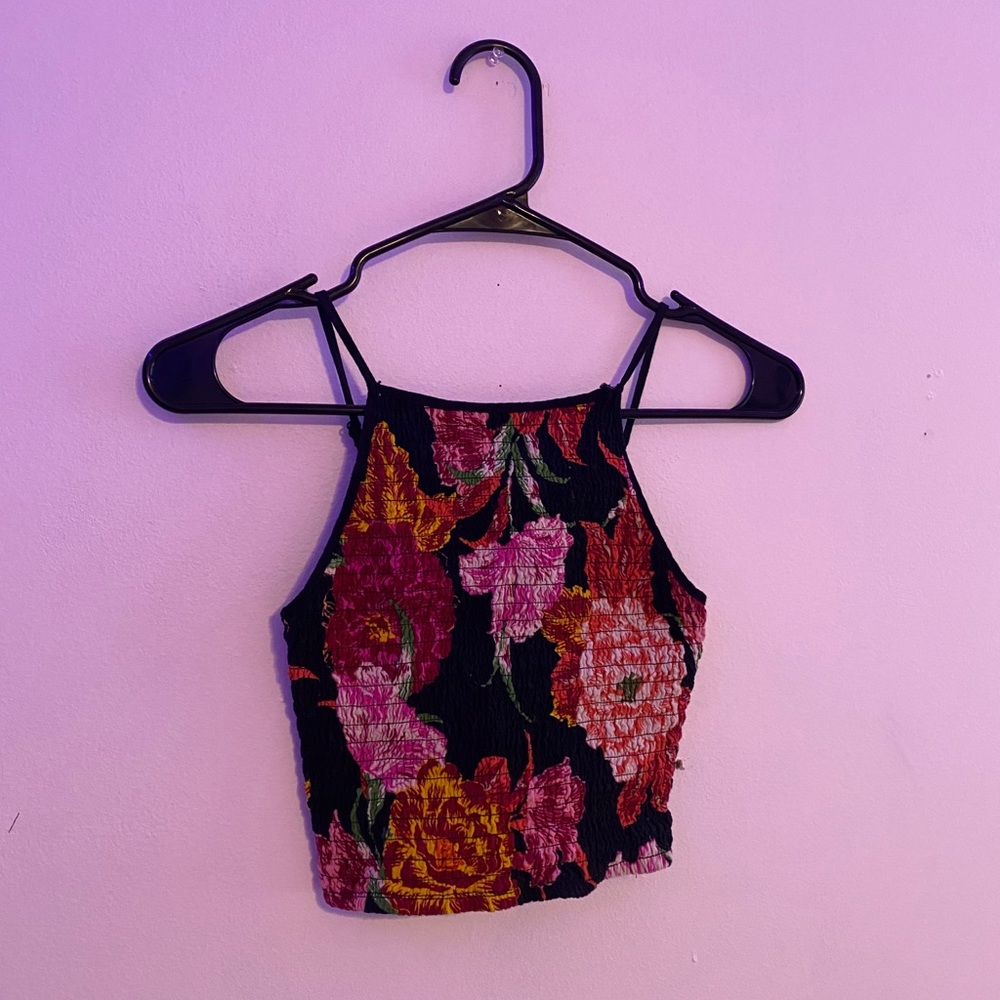 halter top crop top